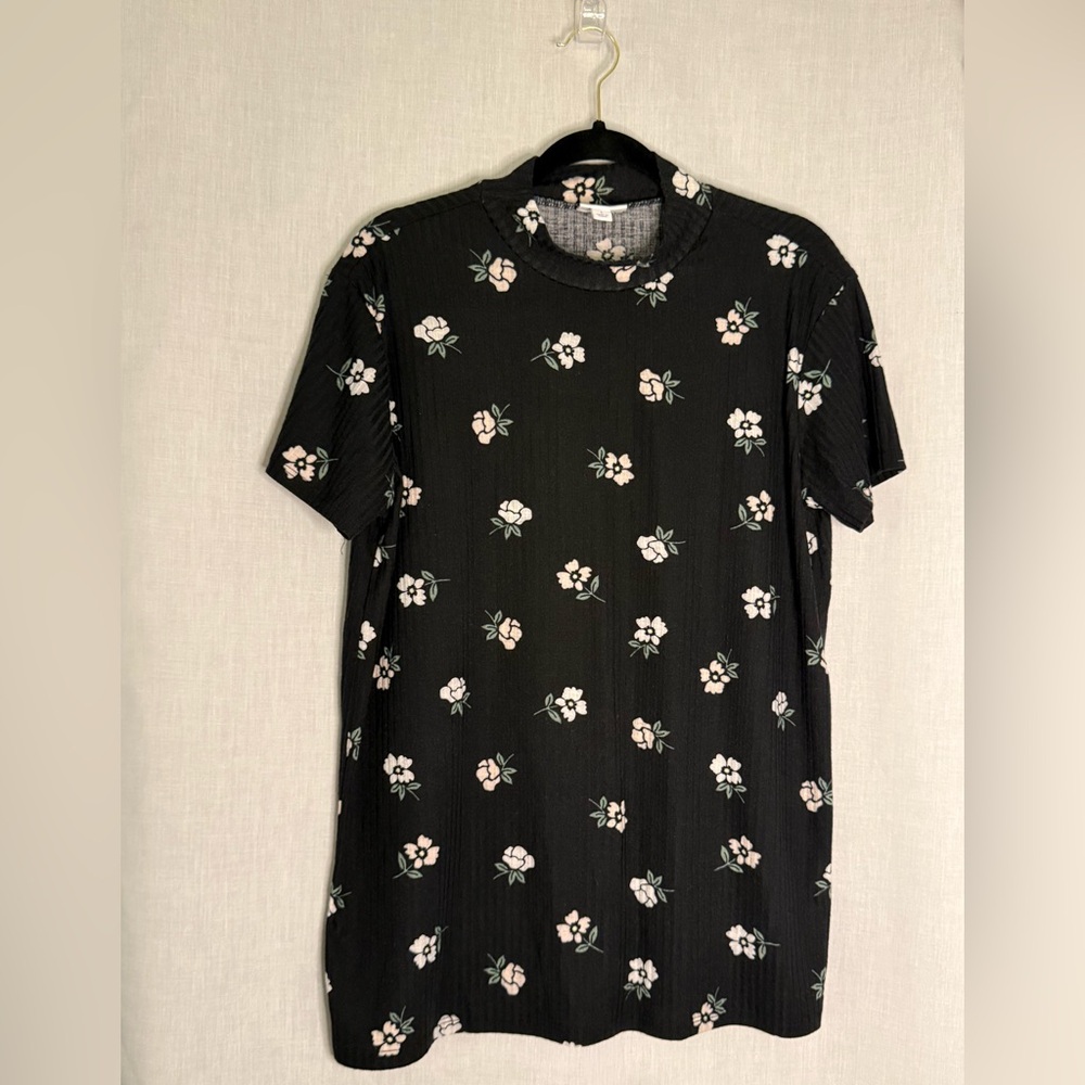 LuLaRoe Black and White Floral Top